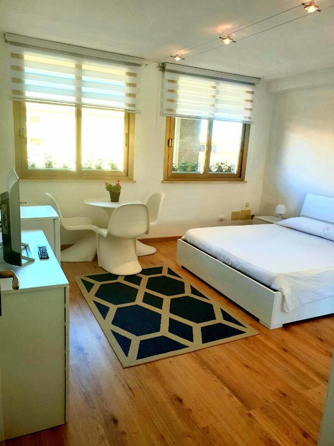 Central City Rooms Olbia Exteriér fotografie
